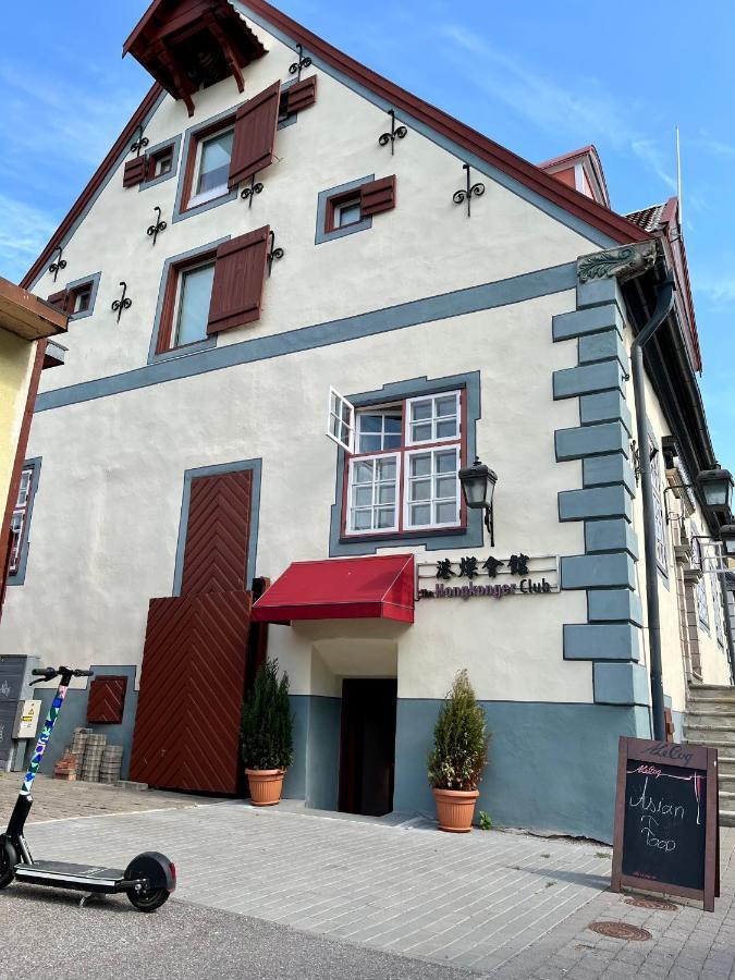 Old Town Apartment Parnu Luaran gambar
